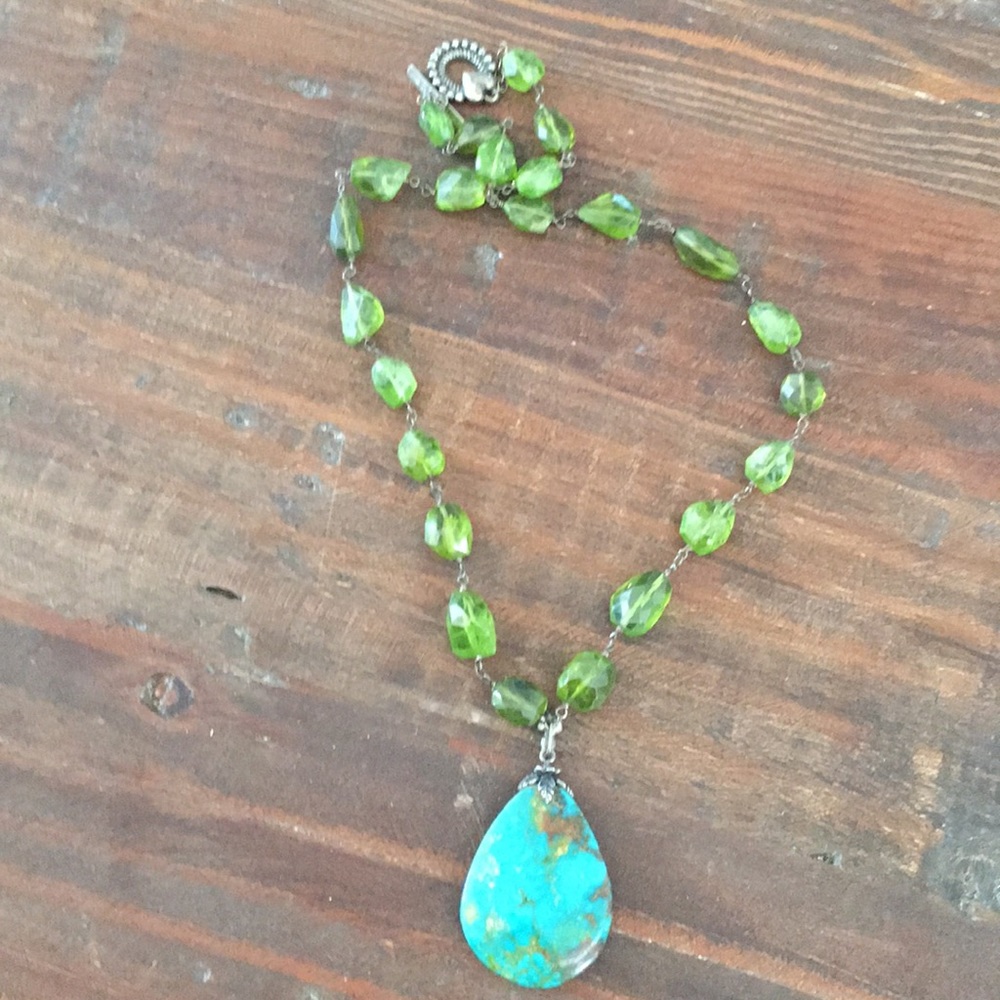 Vintage turquoise /peridot necklace